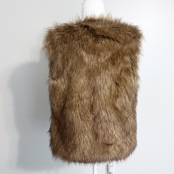 Faux Fur Boho Vest - Picture 3 of 4
